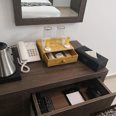 Aryaf Nizwa Hotel Apartments Bagian luar foto